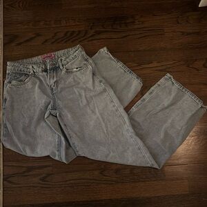 EDIKTED LIGHT WASHED WIDE LEG JEANS